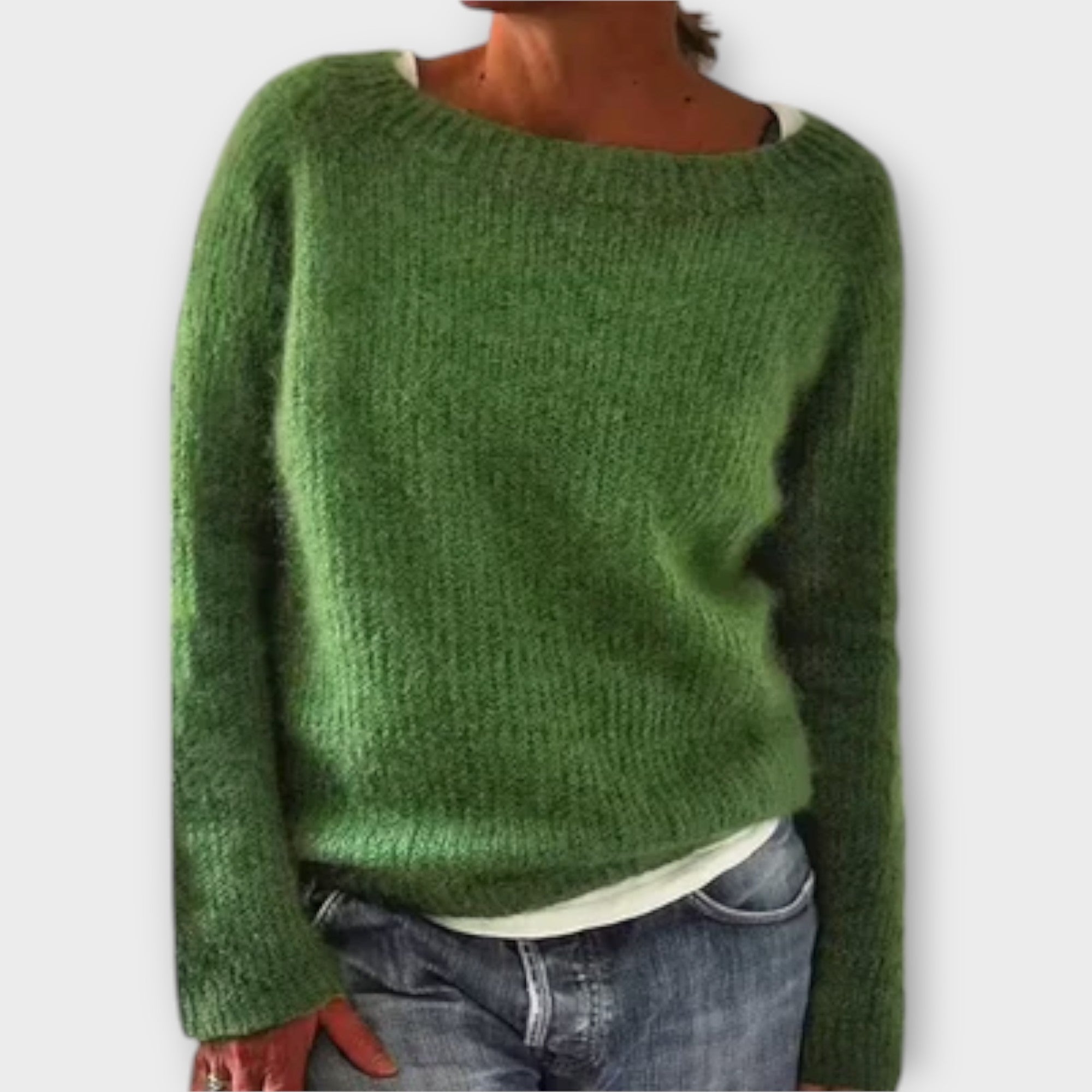 Nika Toplina Sweater – warm & versatile