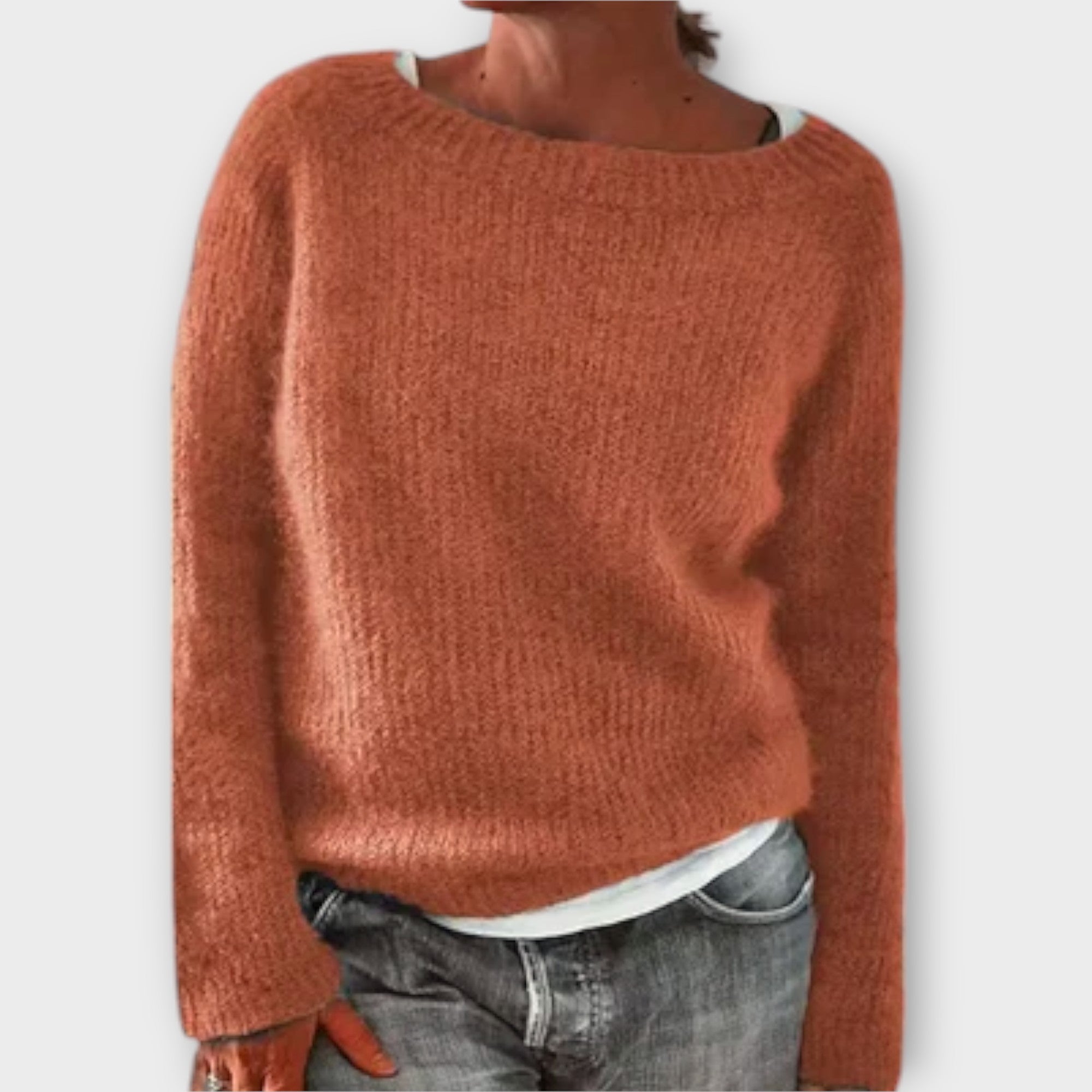 Nika Toplina Sweater – warm & versatile