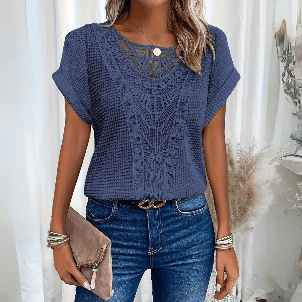 Lucía Boho Top – lace &amp; relaxed fit