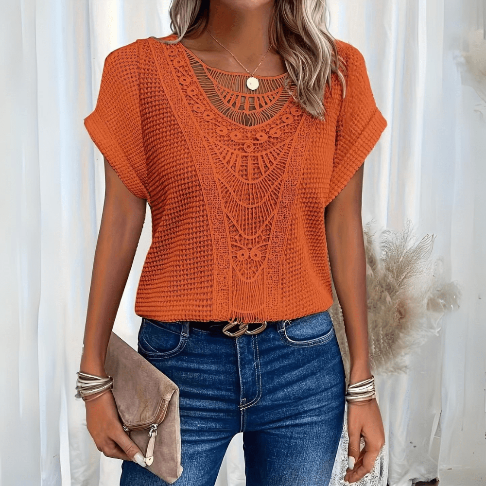Lucía Boho Top – lace &amp; relaxed fit