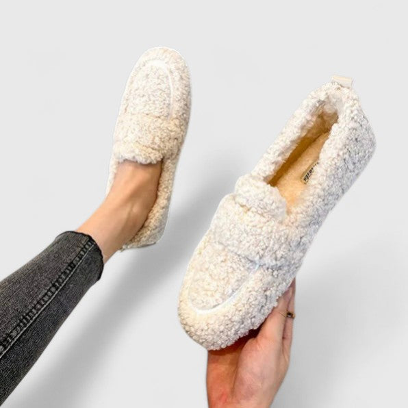 Anja Toplina slippers – warm and elegant