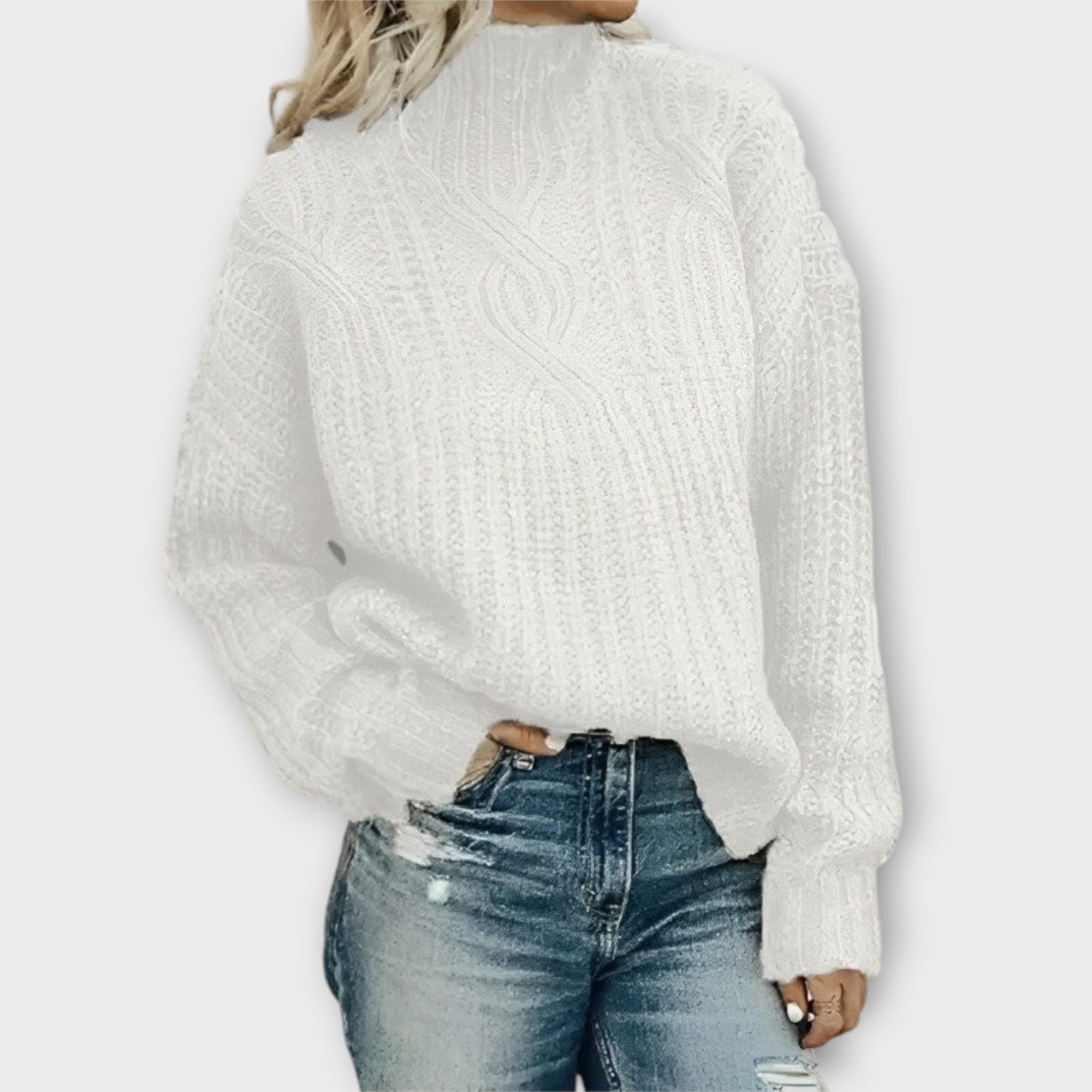 Chloe Grant Sweater – cozy & versatile