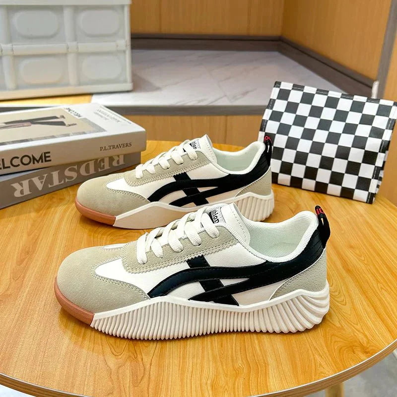 Ana Korak Sneakers – sturdy & comfortable